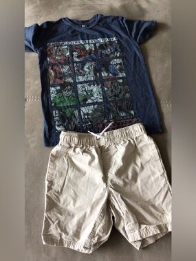 Boys Navy Blue justice league Graphic Tee with Khaki Shorts